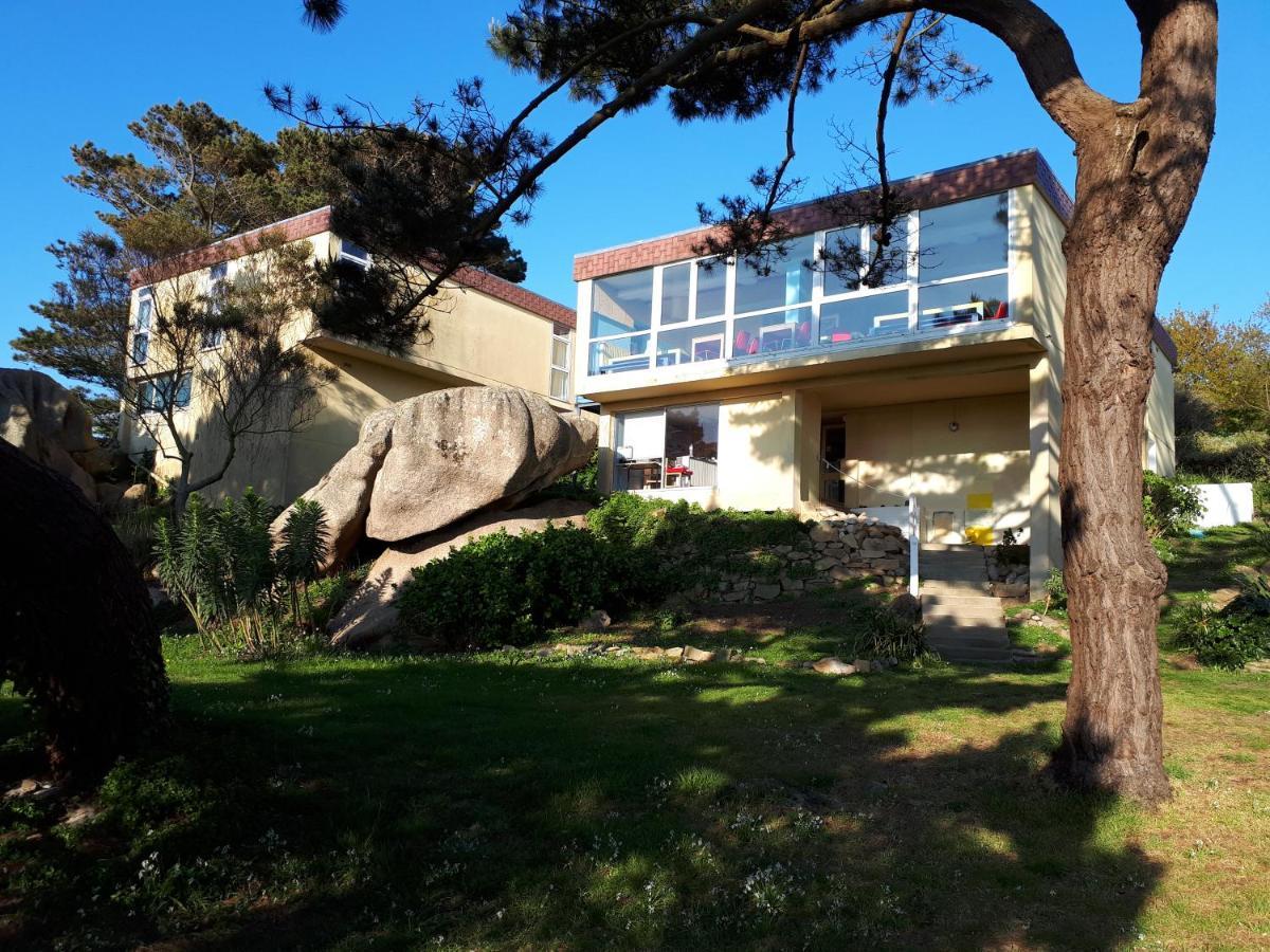 Auberge Granit Rose - Hebergement Partage En Auberge De Jeunesse - Vue Sur Mer - Dortoir Mixte & Camping Trébeurden Exterior foto