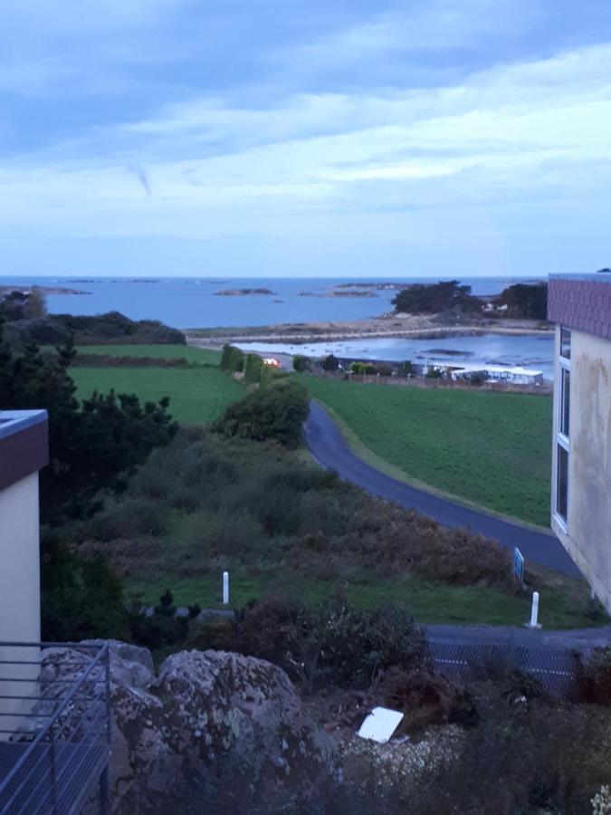 Auberge Granit Rose - Hebergement Partage En Auberge De Jeunesse - Vue Sur Mer - Dortoir Mixte & Camping Trébeurden Exterior foto